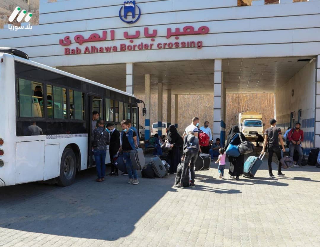 اللاجئون السوريون العائدون من تركيا، بين حلم تحقق وخوف من المستقبل