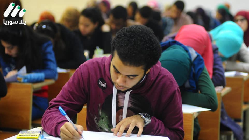 هذه الصورة تخص خبر بين الأقساط المرهقة والرفض المفاجئ،أزمة الطلاب السوريين في مصر تتفاقم